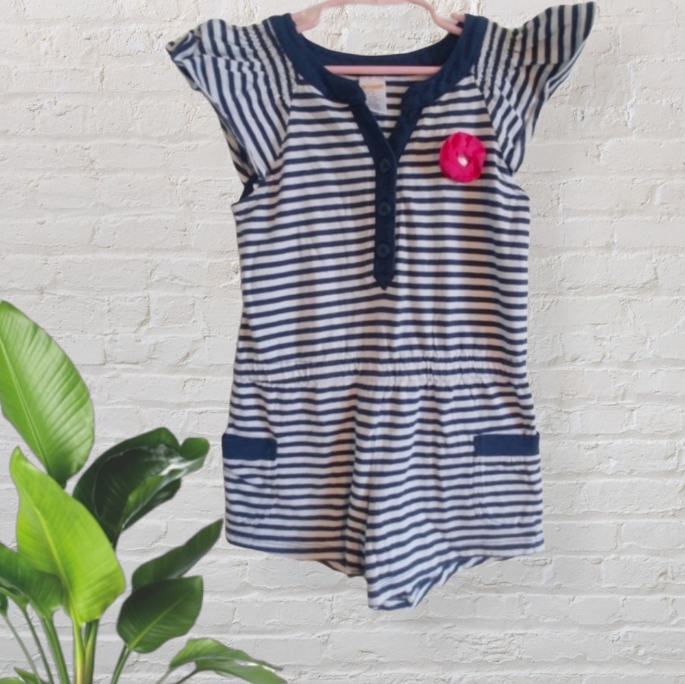 Gymboree Girl Romper Stipers  Sleeveless Size 6